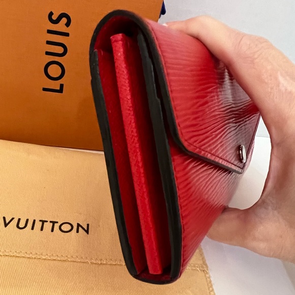 ❤️ Louis Vuitton Sarah NM Wallet Epi Leather Red - Picture 12 of 16